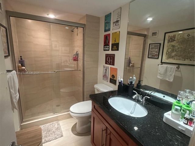 Apartment for sale  Unit #E904 - photo 5675185