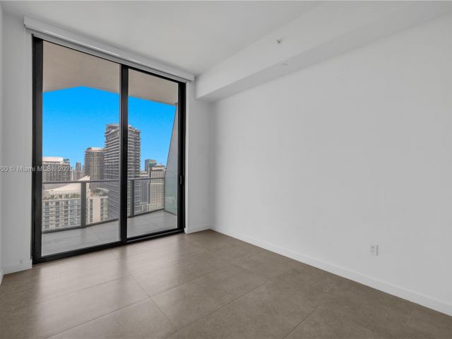 Apartment for sale  Unit #PH4910 - photo 5621029