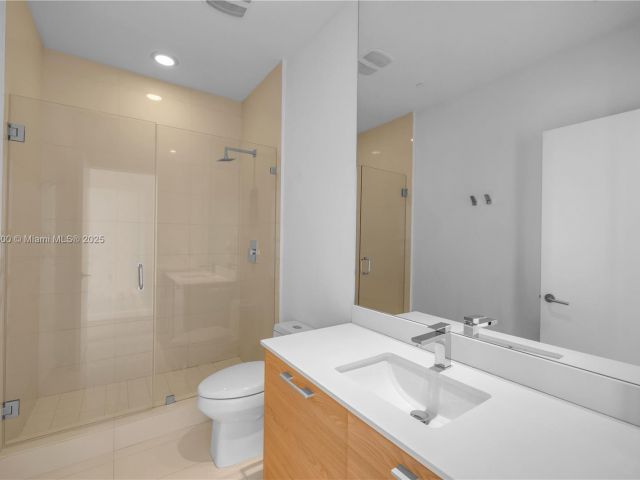 Apartment for sale  Unit #PH4910 - photo 5621030