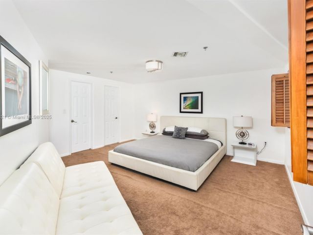 Apartment for sale  Unit #M15 - photo 5685090