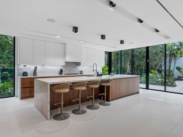 Home for sale at 4040 Kiaora St - photo 5774063