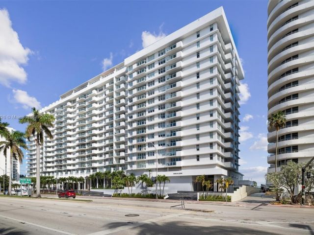 Apartment for sale  Unit #PH-5 - photo 5691205