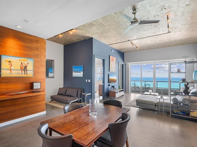 Apartment for sale  Unit #PH-5 - photo 5691218