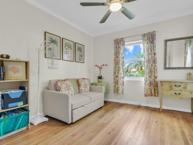 Home for rent at 902 E Boca Raton Road - photo 6507893