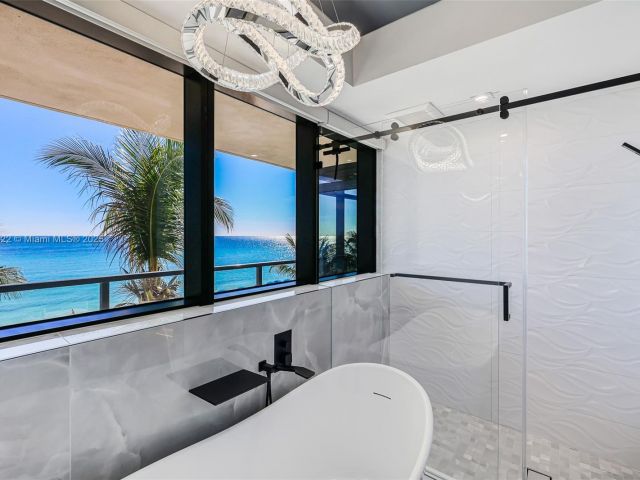 Apartment for sale  Unit #4A - photo 5631147