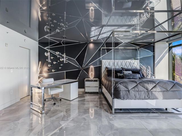 Apartment for sale  Unit #4A - photo 5631149