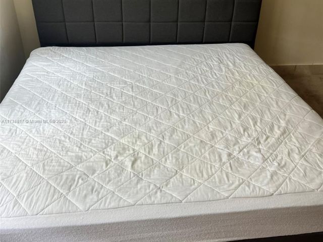 Apartment for sale  Unit #17J - photo 5577940