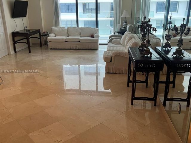 Apartment for sale  Unit #17J - photo 5577942