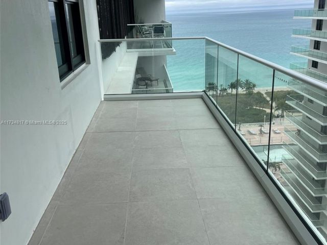 Apartment for sale  Unit #17J - photo 5577956