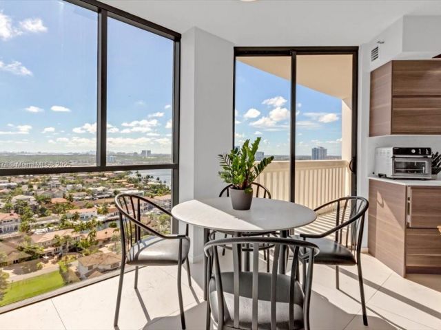 Apartment for sale  Unit #2003 - photo 6435315