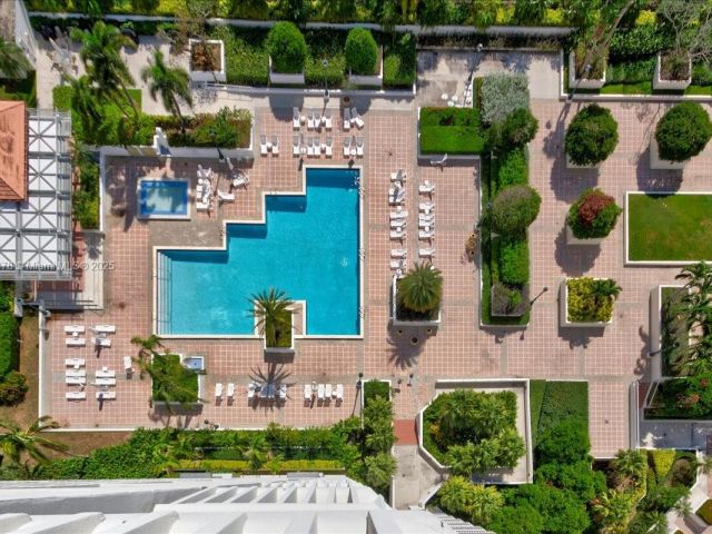 Apartment for sale  Unit #2003 - photo 6435327