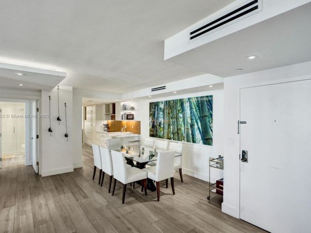 Apartment for sale  Unit #D706 - photo 5675143