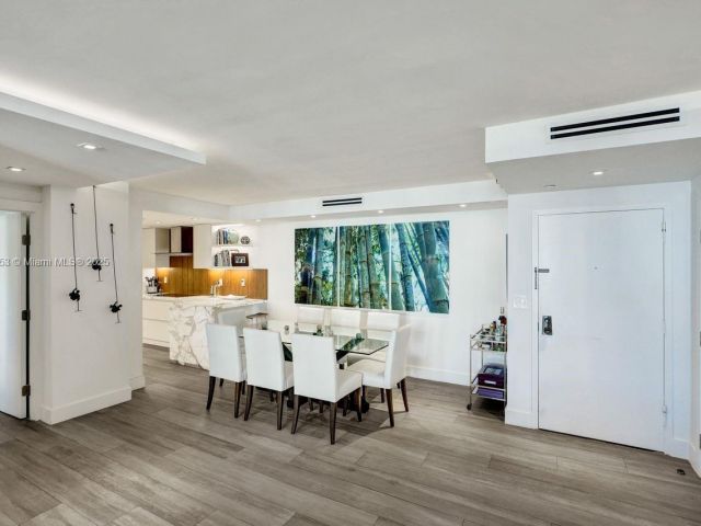 Apartment for sale  Unit #D706 - photo 5675145