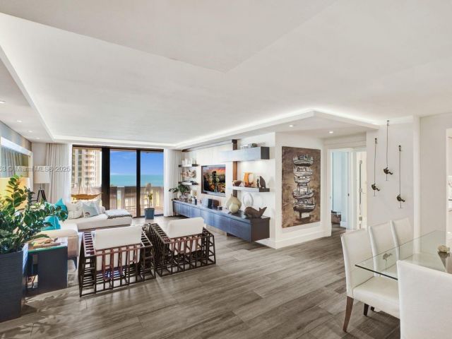 Apartment for sale  Unit #D706 - photo 5675151