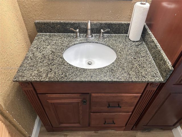 Home for sale at 1614 N Goldeneye Ln - photo 5597532