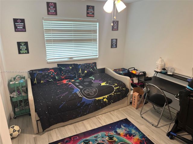 Home for sale at 1614 N Goldeneye Ln - photo 5597533