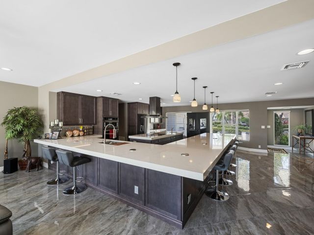 Home for sale at 5500 NE 31st Avenue - photo 5802459