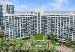 Apartment #817 at Harbour House