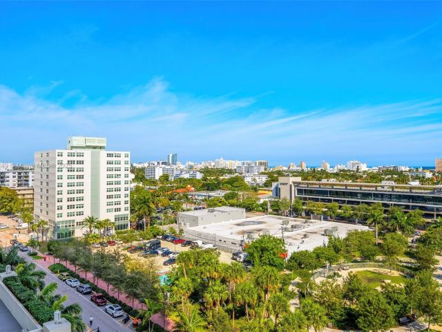 Apartment for sale  Unit #1004 - photo 6243750