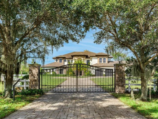 Home for sale at 10527 El Paraiso Place - photo 5757000