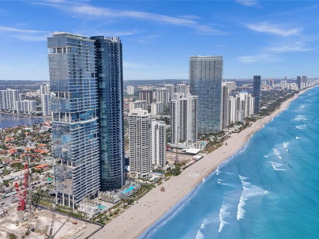 Apartment for sale  Unit #4304 - photo 6268124