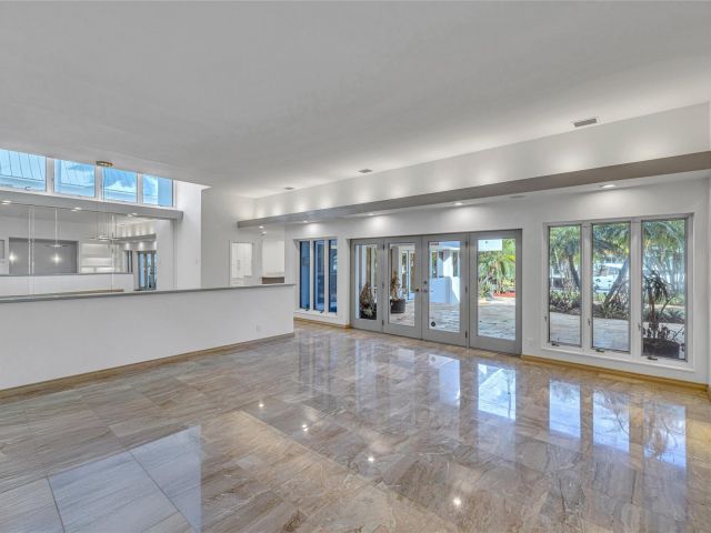 Home for sale at 18 Nurmi Dr - photo 5893130