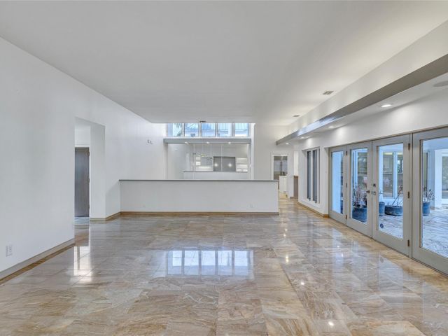 Home for sale at 18 Nurmi Dr - photo 5893131