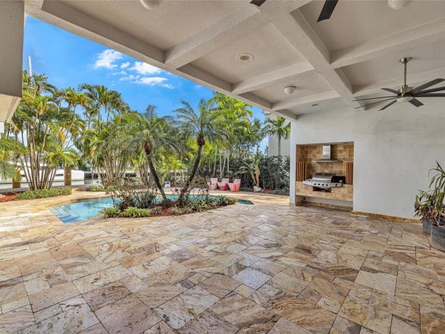 Home for sale at 18 Nurmi Dr - photo 5893135