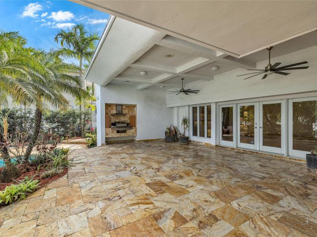 Home for sale at 18 Nurmi Dr - photo 5893136