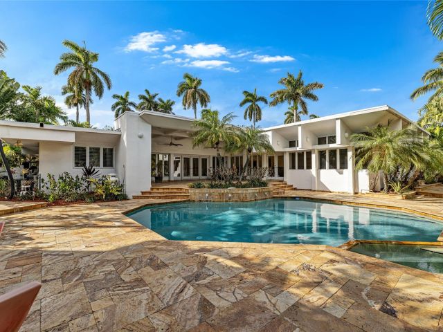 Home for sale at 18 Nurmi Dr - photo 5893147