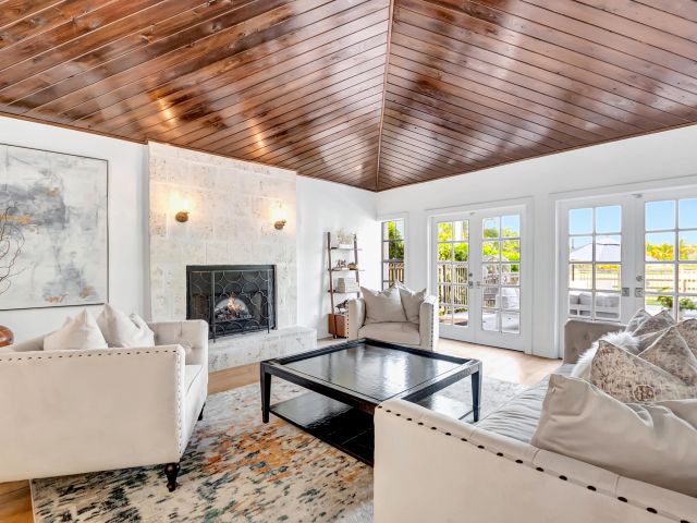 Home for sale at 10321 El Paraiso Place S - photo 6801737