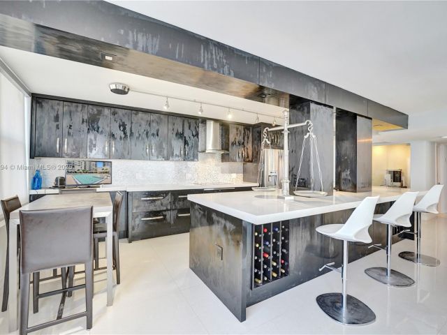 Apartment for sale  Unit #908S - photo 5678567