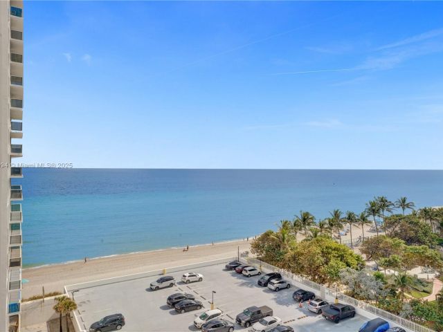 Apartment for sale  Unit #908S - photo 5678574