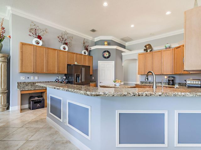 Home for rent at 6813 Wilson Rd Road - photo 6846373