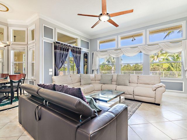 Home for rent at 6813 Wilson Rd Road - photo 6846376