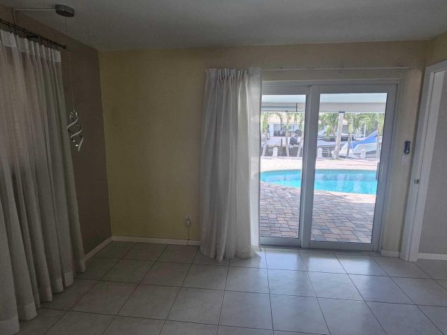 Home for sale at 742 Berkley Street - photo 6688796