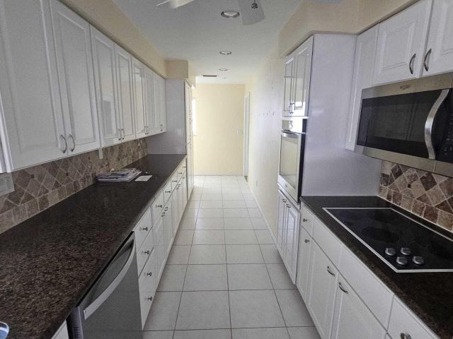 Home for sale at 742 Berkley Street - photo 6688803