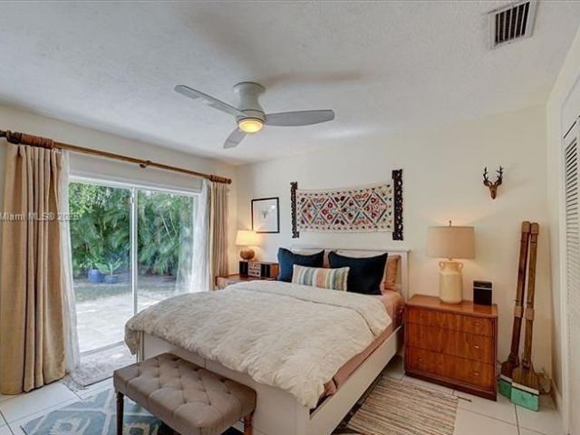 Home for sale at 1180 SW 4th Ter - photo 5539688