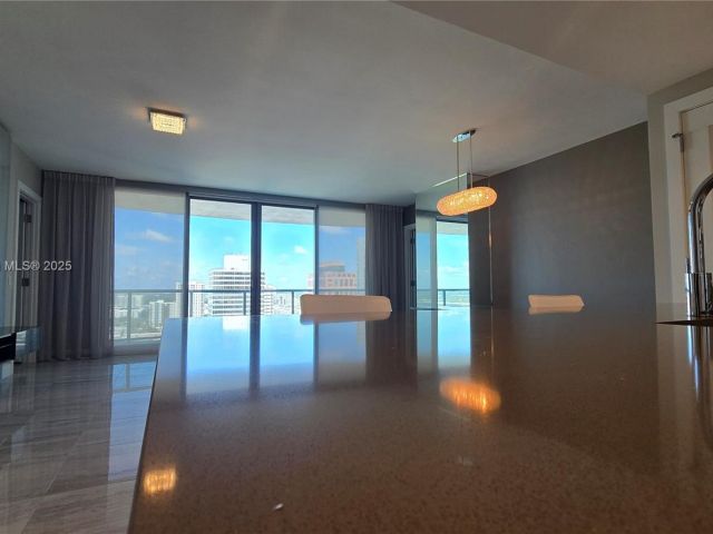 Apartment for sale  Unit #2202 - photo 5914943