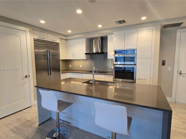 Apartment for sale  Unit #2202 - photo 5914949