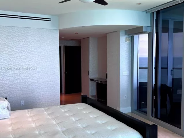 Apartment for sale  Unit #3304 - photo 5671017