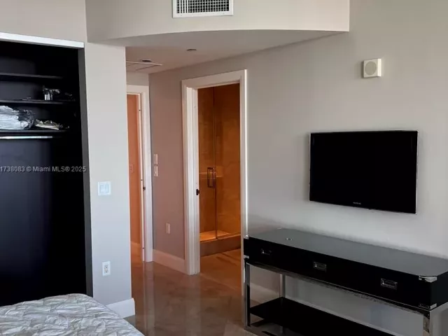 Apartment for sale  Unit #3304 - photo 5671009