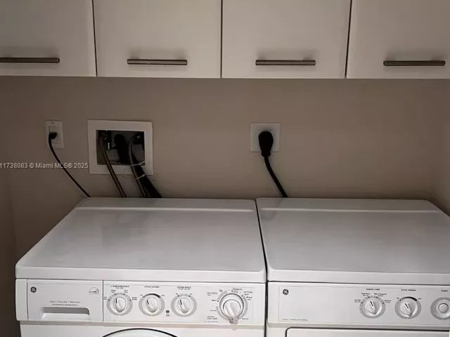 Apartment for sale  Unit #3304 - photo 5671013