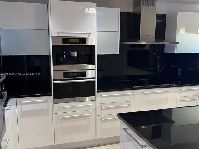 Apartment for sale  Unit #3304 - photo 5671016