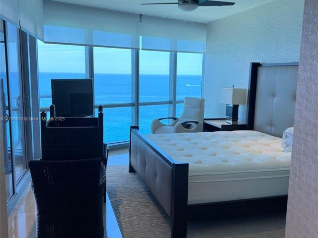 Apartment for sale  Unit #3304 - photo 5671020