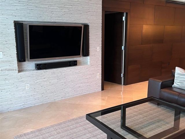 Apartment for sale  Unit #3304 - photo 5671022