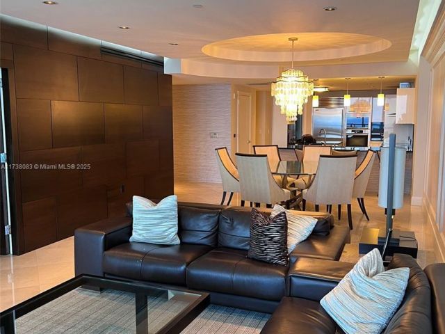 Apartment for sale  Unit #3304 - photo 5671023