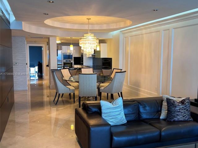 Apartment for sale  Unit #3304 - photo 5671024