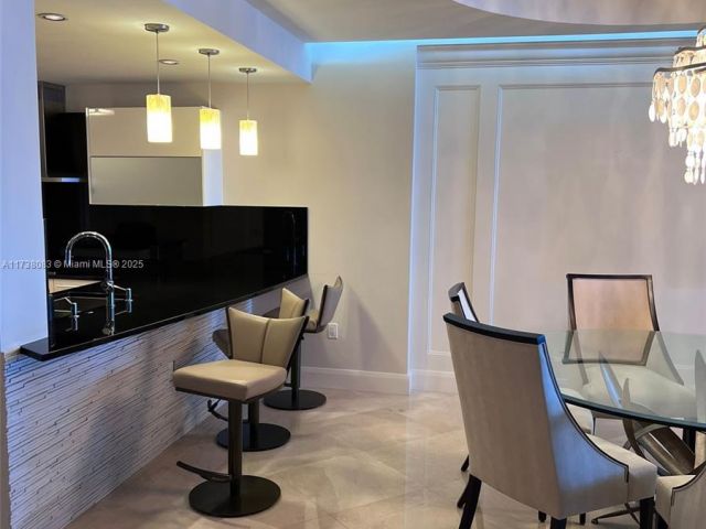 Apartment for sale  Unit #3304 - photo 5671026