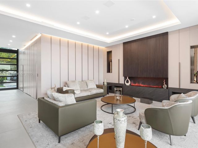 Home for sale at 1785 Cleveland Rd - photo 5518464